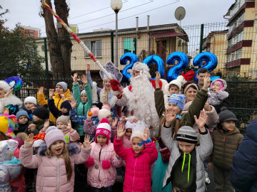 Празднование Нового года на Гастелло 27